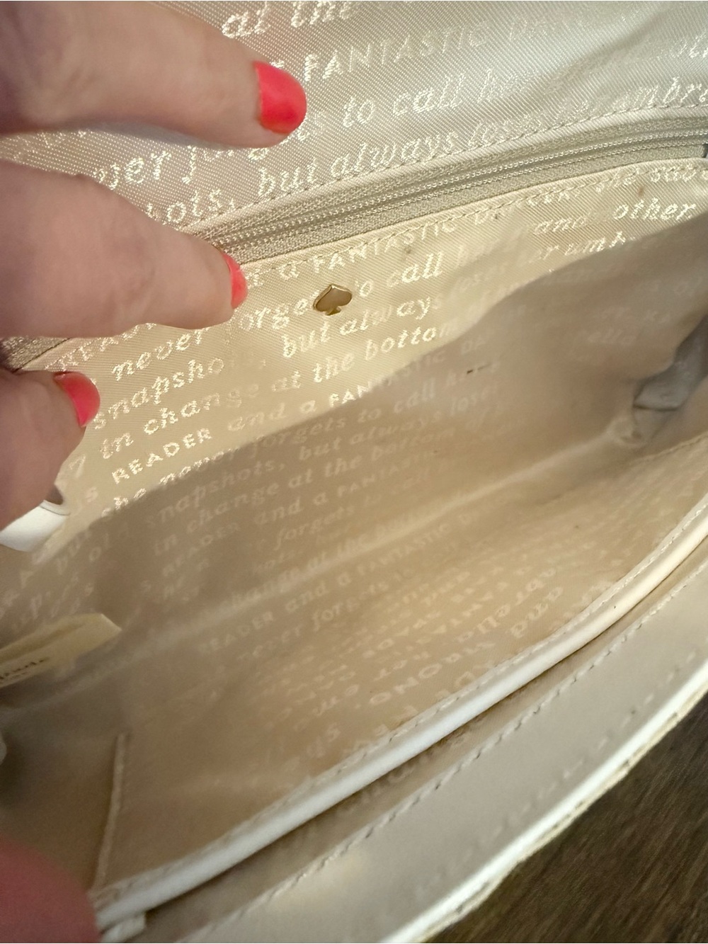 Kate Spade "Splash Out" Hello Stranger straw clutch bag - Picture 4 of 5